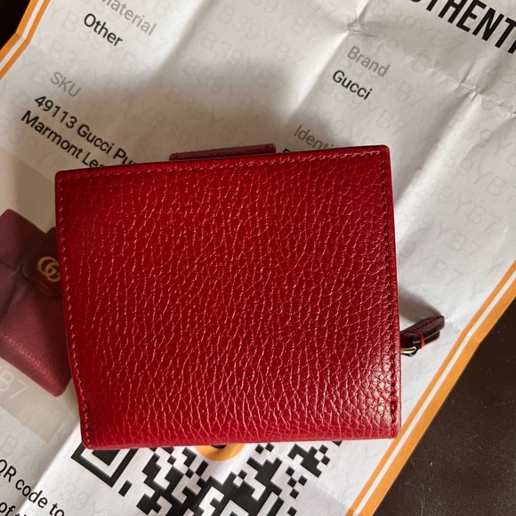 💯 Authentic Gucci Red Wallet - Picture 7 of 10